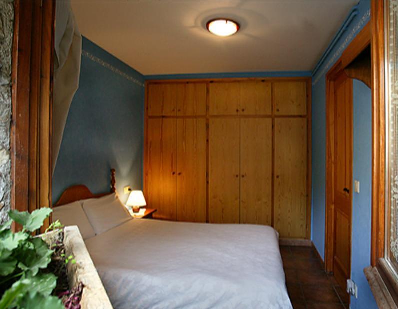 Can Janpere I Pardines Room photo